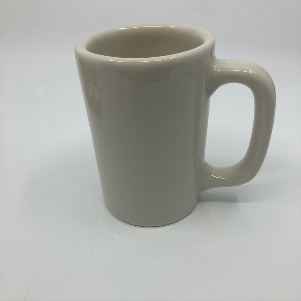 Vintage Hall 1318 off white ceramic restaurant coffee tea mug*